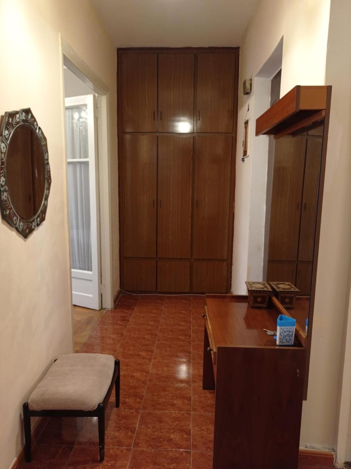 Апартаменты От Зуры Batumi Bagian luar foto